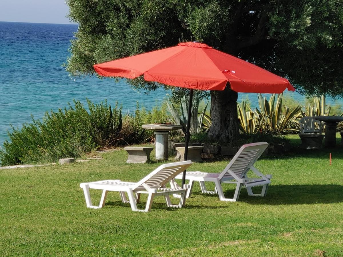 μαρ-βιλ By The Sea Villa Nea Skioni